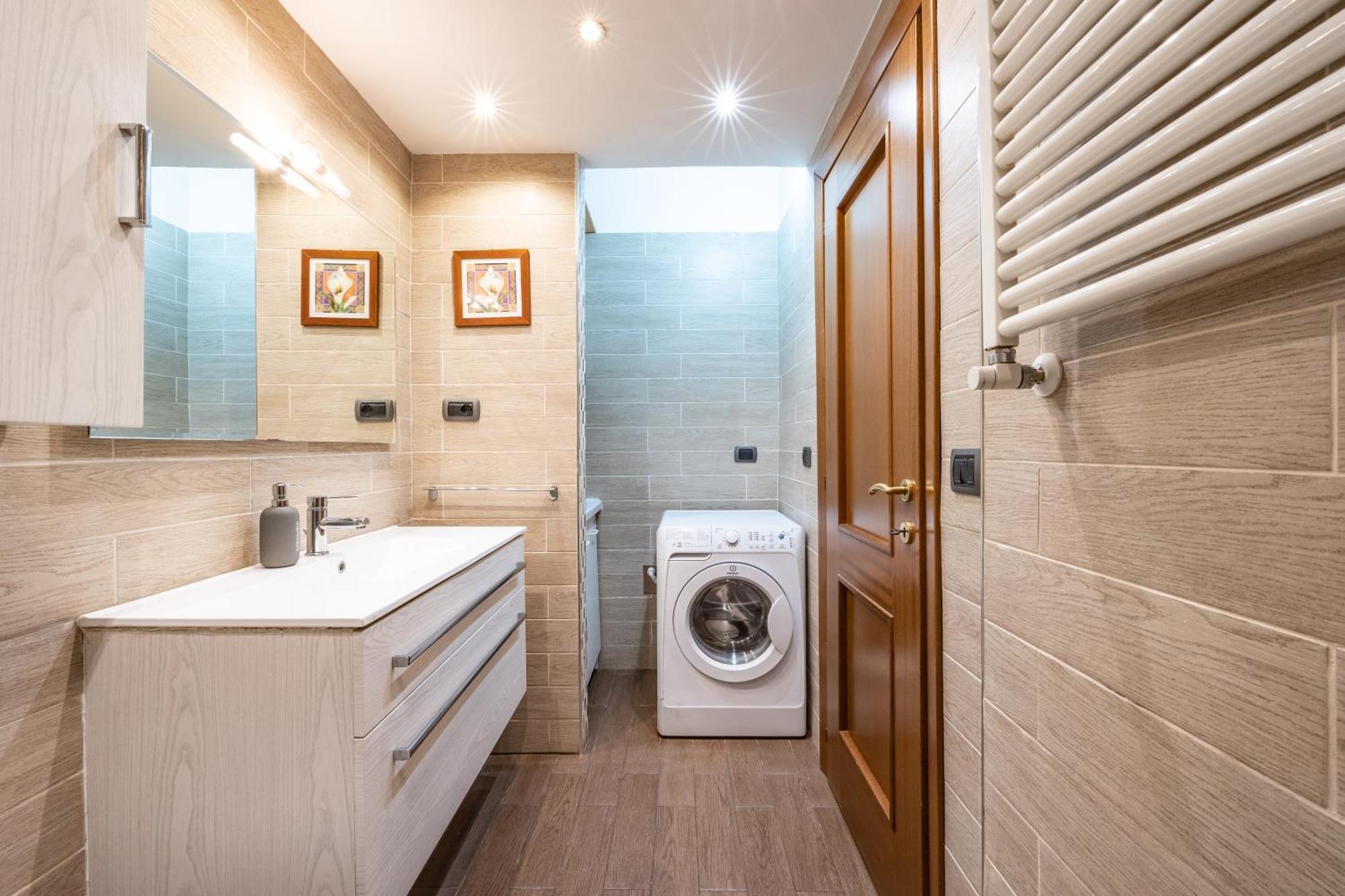Big Apartment Rome Air Conditioning Wifi Netflix 90 Mq Zewnętrze zdjęcie